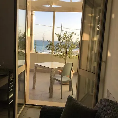 La Scogliera Couette-café Avola