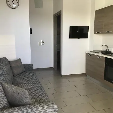Couette-café La Scogliera 4*
