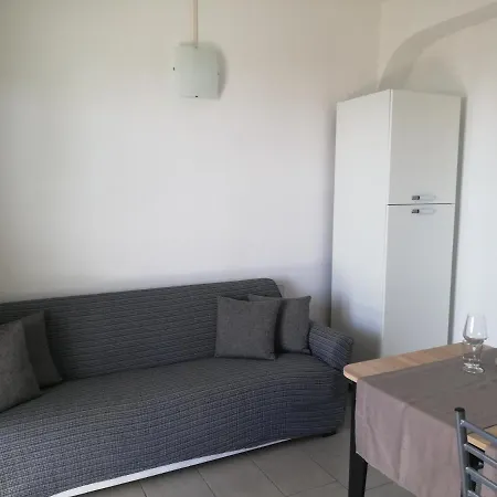 La Scogliera Bed & Breakfast *
